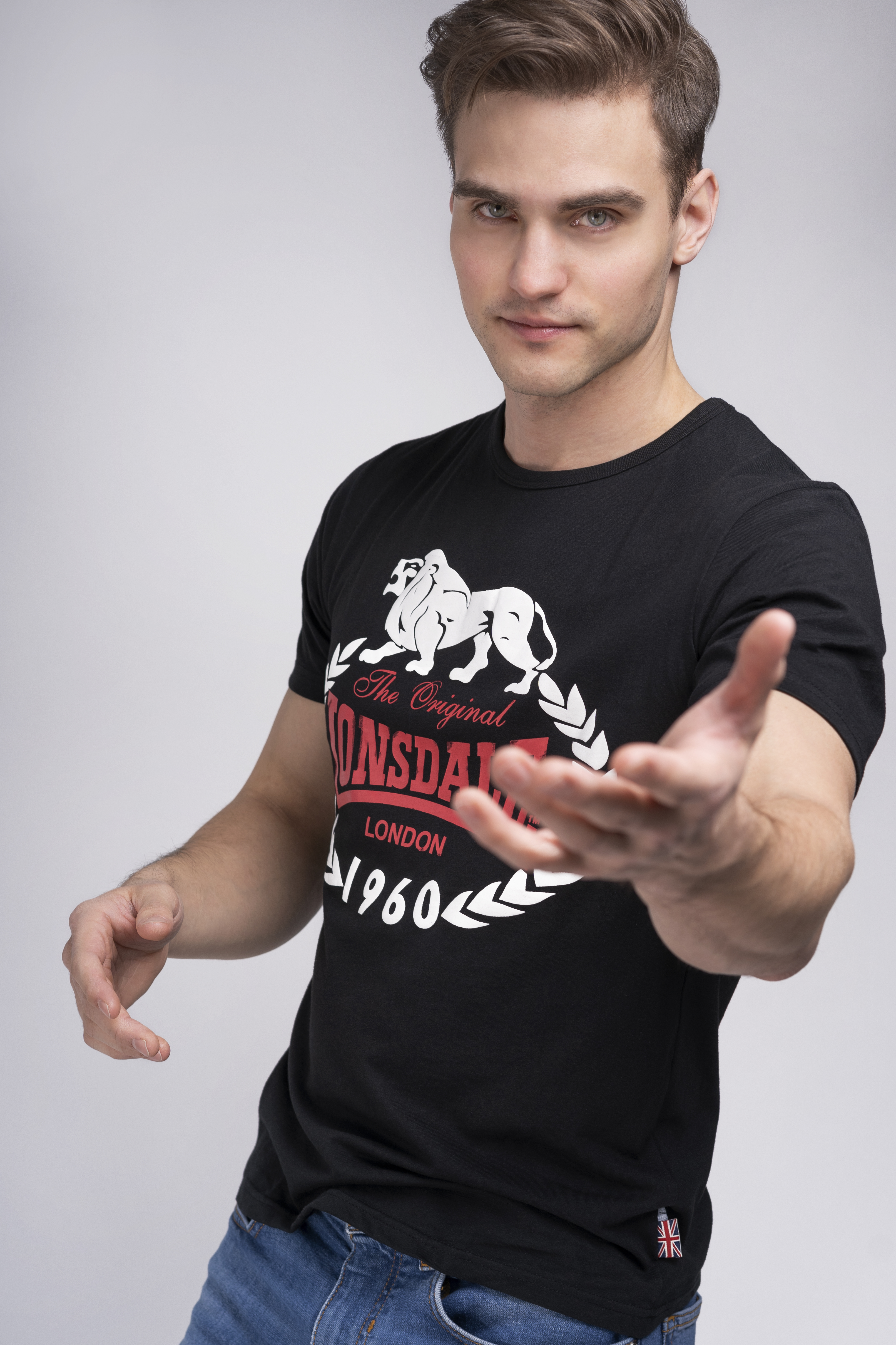 Tricou barbati, Lonsdale London